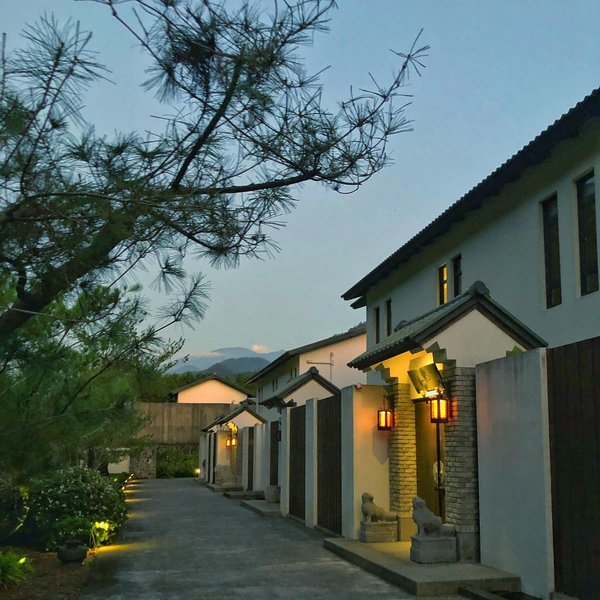 Thumbnail of p-b4jtodujatm-fdf566347966479c 2