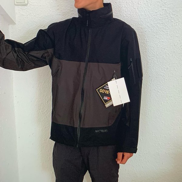 Thumbnail of p-cshxsi7jmpm-fea0d466145b4d14 2