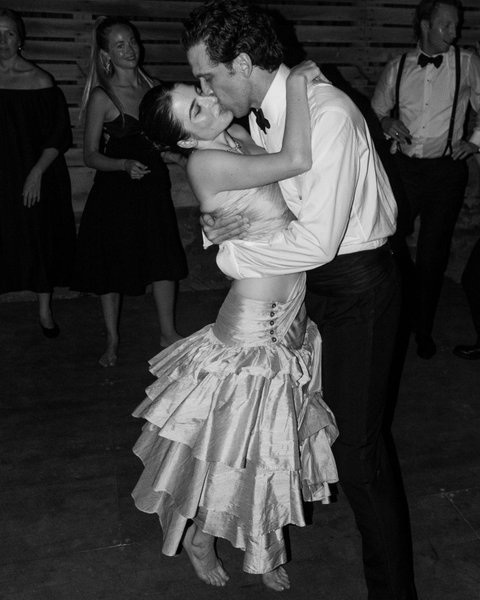 Thumbnail of p-cx8rzirumxs-feabeafe3da84c79 2