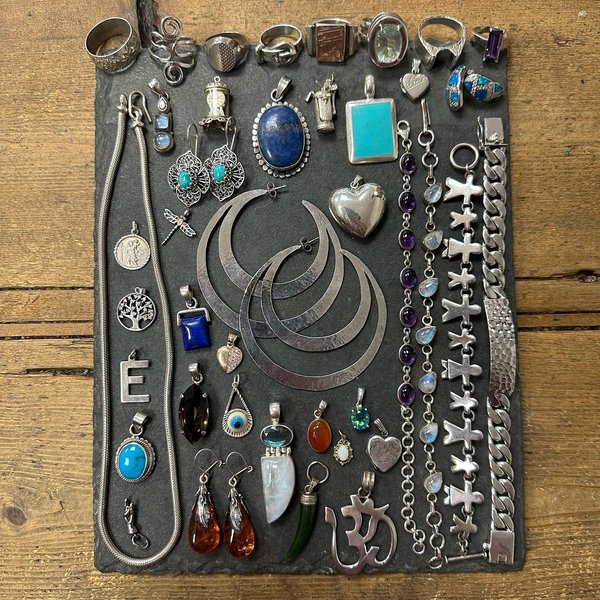 Thumbnail of p-cyogcwgoois-feb350951e1f4dbf 0