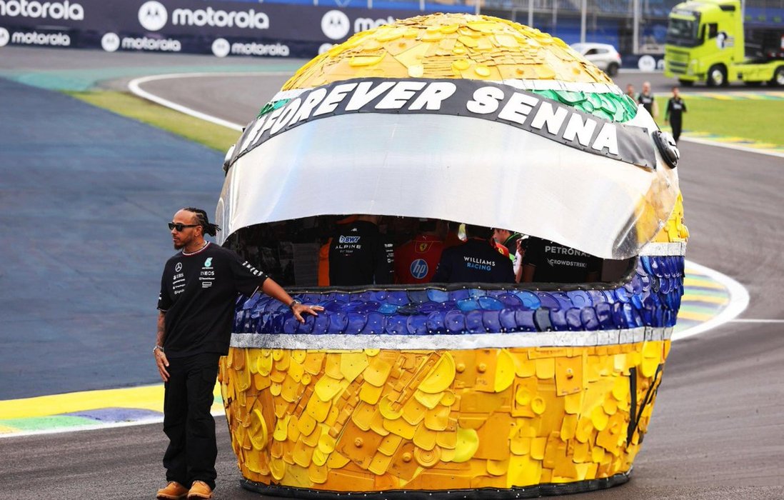 Thumbnail of www-x-com-mercedesamgf1br-status-1852084811151655179-0ba1989a6d3c471f