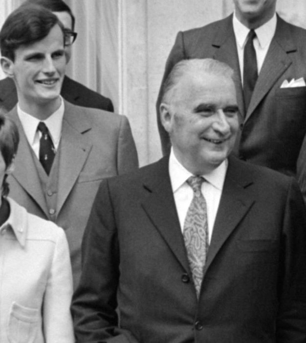 Thumbnail of www-x-com-epipapu-status-1864417756600226146-0d04d0c386d54726