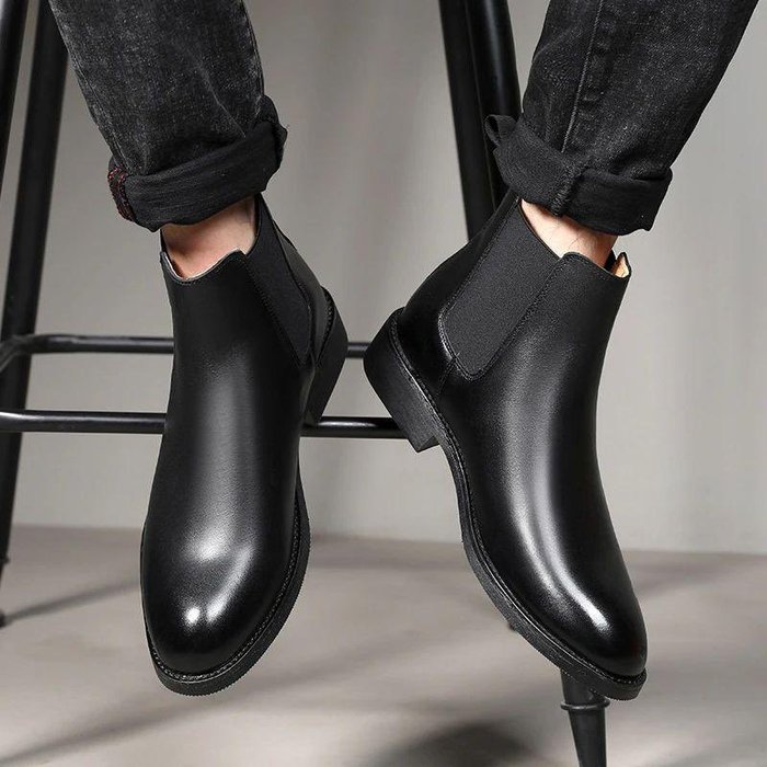 Thumbnail of www-x-com-unishoes-sn-status-1669788239287164945-0ffc041565e44120