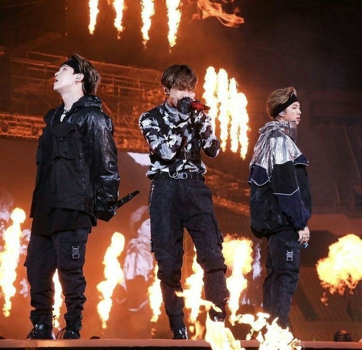 Thumbnail of www-x-com-tanseok-status-1449346978350051334-13c1660a6f5248bb