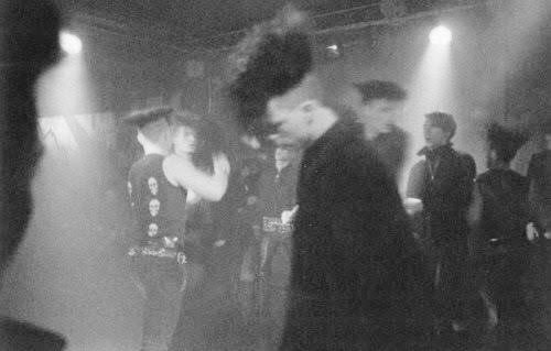 Thumbnail of www-x-com-goth-videos-status-1468953835267710979-161594ce5d054f2f