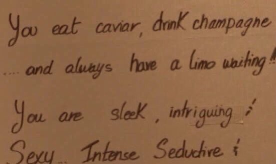 Thumbnail of www-x-com-vogueveins-status-1722080422505419262-16f56e5c3f8d4a4f