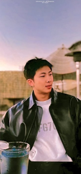 Thumbnail of www-x-com-btsbangtanlocks-status-1468162378084667394-17a1e15375054acc