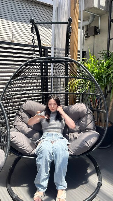 Thumbnail of www-x-com-reina63423950-status-1811226751810572501-19d777a1588249d6