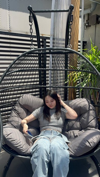 Thumbnail of www-x-com-reina63423950-status-1811226751810572501-19d777a1588249d6