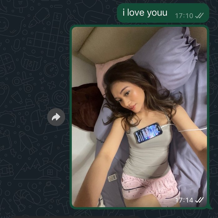 Thumbnail of www-x-com-bluberriela-status-1806272533265592818-1e4873af32e74cfb