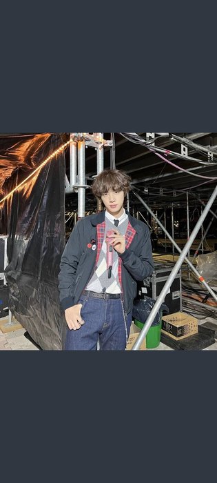 Thumbnail of www-x-com-bts-zaragoza-status-1586262072622546944-213aca74e0bc4ab8