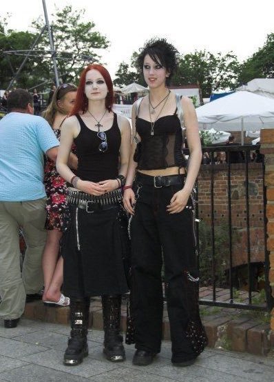 Thumbnail of www-x-com-goth-videos-status-1465672438570790912-2b497b84d36840c0