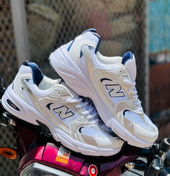 Thumbnail of www-x-com-unishoes-sn-status-1783214247972864025-2d5f4c6a0d494ef0