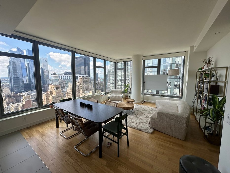 Thumbnail of www-x-com-kokoxsu-status-1812192411851817378-2f20dd89d8414b3d