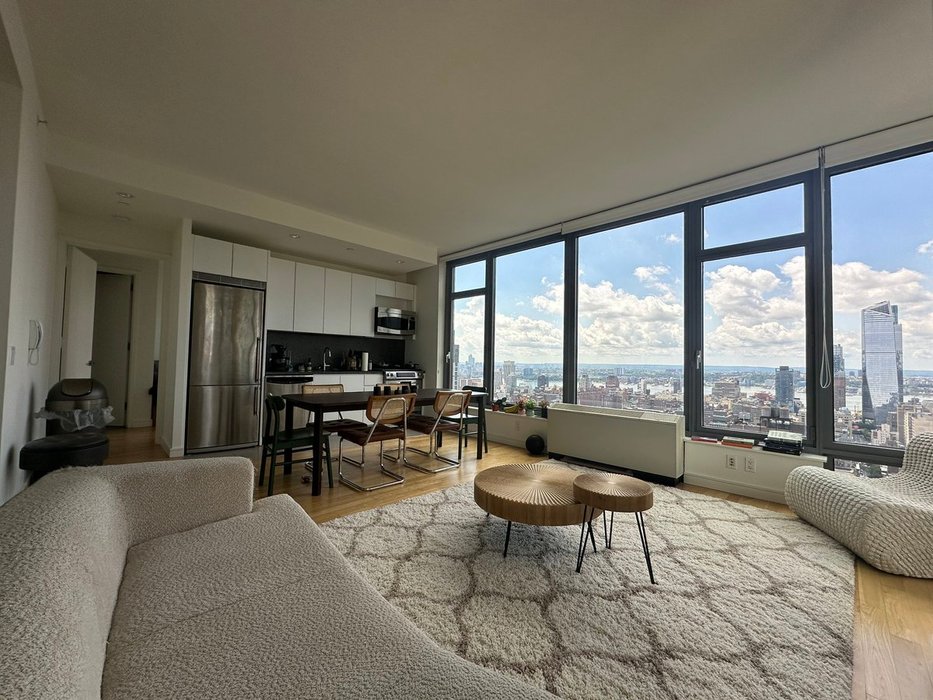 Thumbnail of www-x-com-kokoxsu-status-1812192411851817378-2f20dd89d8414b3d