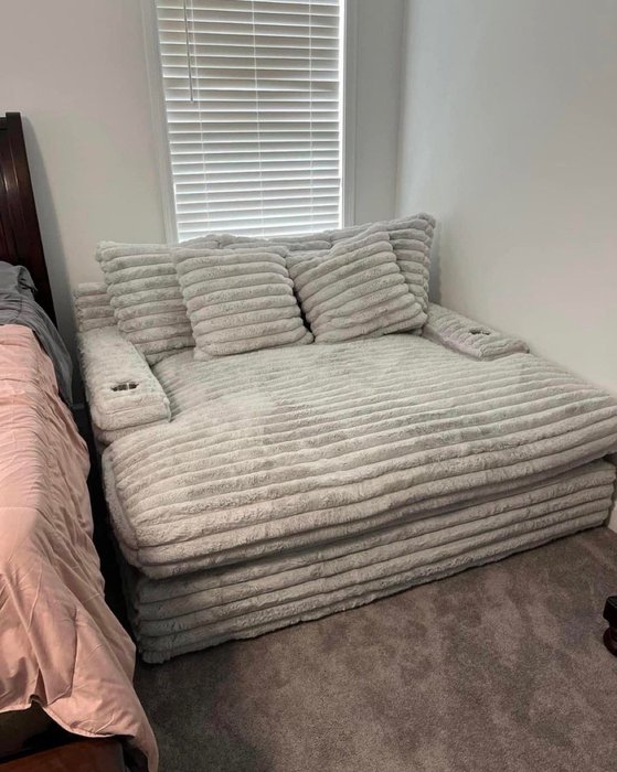 Thumbnail of www-x-com-invis4yo-status-1756111033670988173-341d0237f0fd4c8c