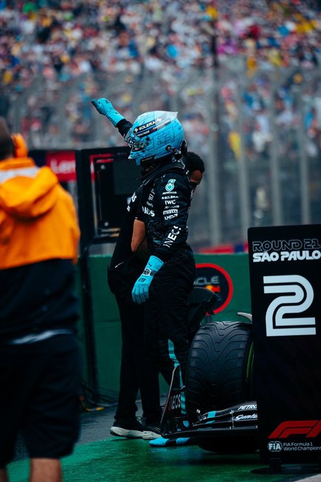 Thumbnail of www-x-com-georgerussell63-status-1853060263265567044-3dbe74b17e564921