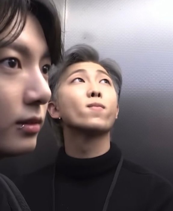 Thumbnail of www-x-com-rmpics-twt-status-1544402074531729408-3e9f21482be94725