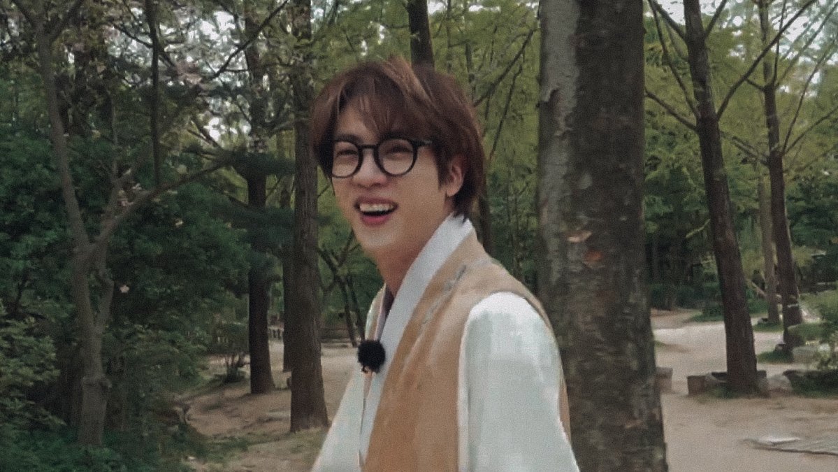 Thumbnail of www-x-com-ksjfolder-status-1422556441144184839-3f5dbf7bd6e94e63