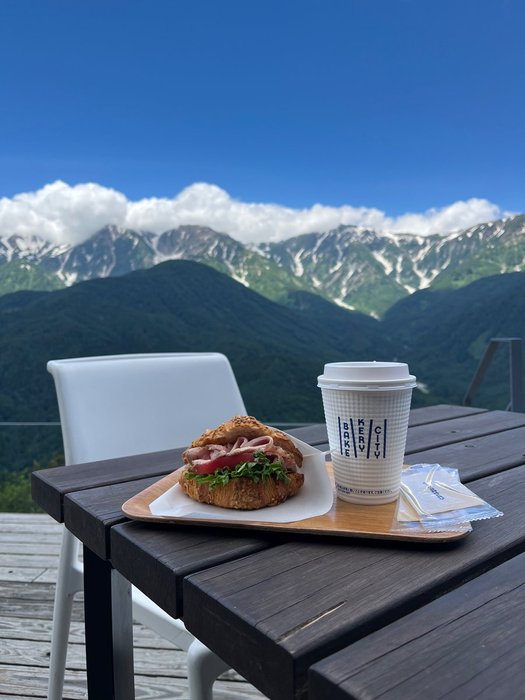 Thumbnail of www-x-com-24sai-dayo-status-1809759287109140483-467164bf899f418b