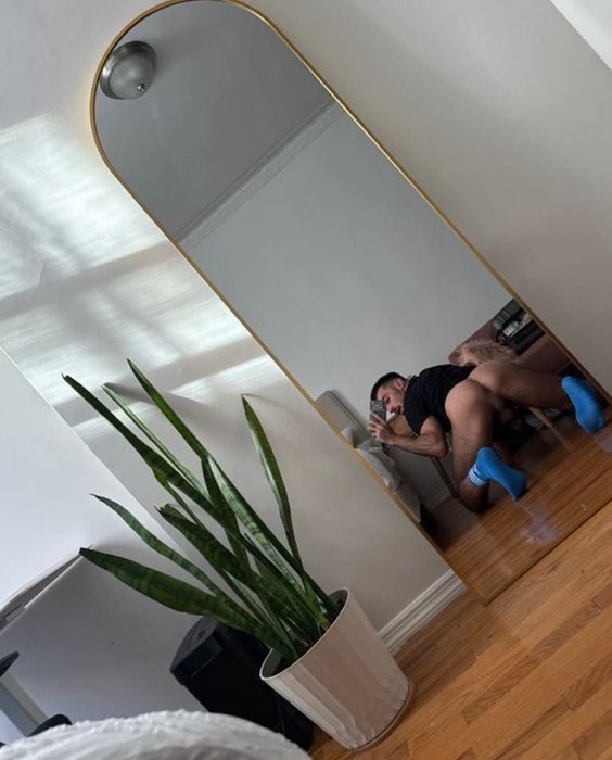 Thumbnail of www-x-com-frances47712862-status-1866462446736838823-48236226bd444ed1