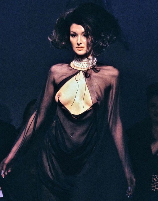 Thumbnail of www-x-com-highendhomo-status-1621223815865929730-4e4138d9b5fa4d76