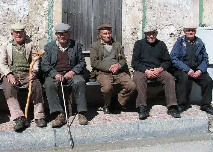 Thumbnail of www-x-com-jakobcigrovski-status-1958130684184125827-5276c68d1b704c22