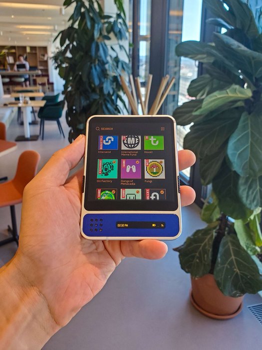 Thumbnail of www-x-com-ethereumphone-status-1940038932609343990-55350f93fb204693