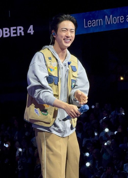 Thumbnail of www-x-com-seokjinfile-status-1946021215342350656-55e54ceec00e4647