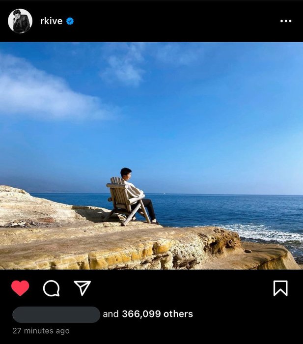 Thumbnail of www-x-com-bangtanverse-status-1467868999463673866-5b9a932b09604c3e