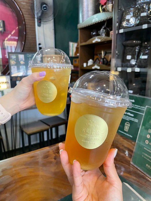 Thumbnail of www-x-com-dinewithpigs-status-1959601052506087867-5c49469ffa1d4cca