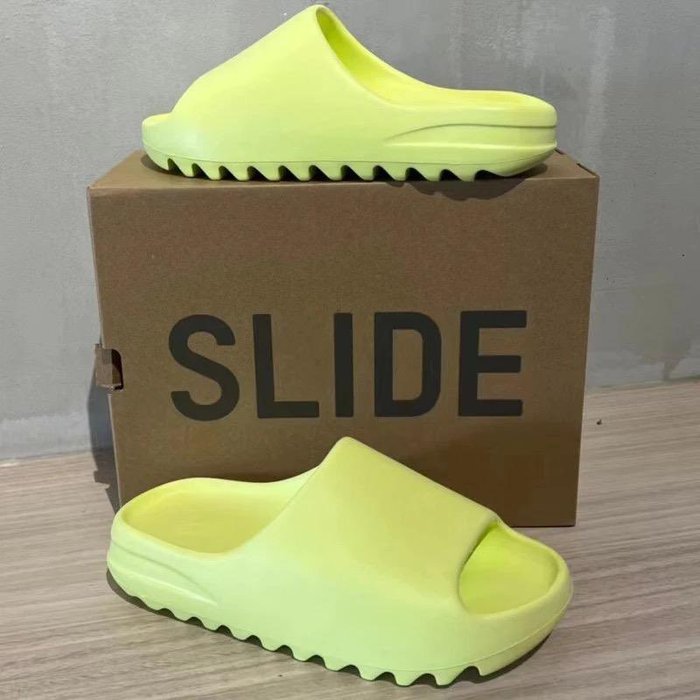 Thumbnail of www-x-com-unishoes-sn-status-1693570427711267226-60e851e630374cf0