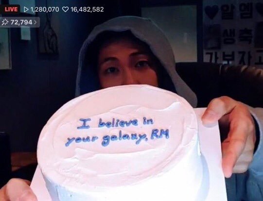 Thumbnail of www-x-com-btsarmykitchen-status-1448266508958896129-61b515d0e0f84b55