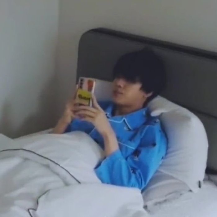 Thumbnail of www-x-com-dailyjeily-status-1518483794562494466-8460703aba964bda