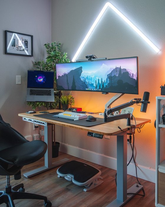 Thumbnail of www-x-com-justinbchau-status-1620870057504174080-8a38933783b04121