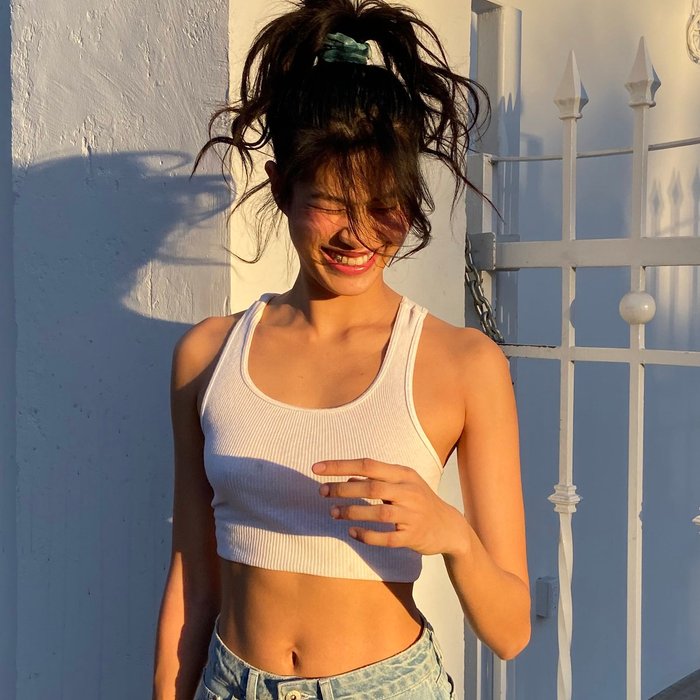 Thumbnail of www-x-com-biticonjustine-status-1233084000773627906-964667d80fb44155