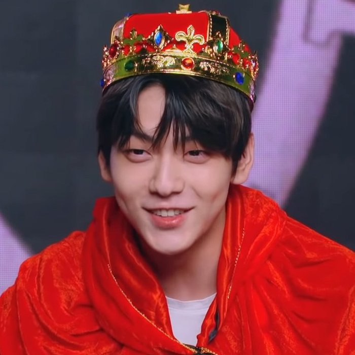 Thumbnail of www-x-com-csbpics-status-1375150480112881667-983d49b55b7549d3