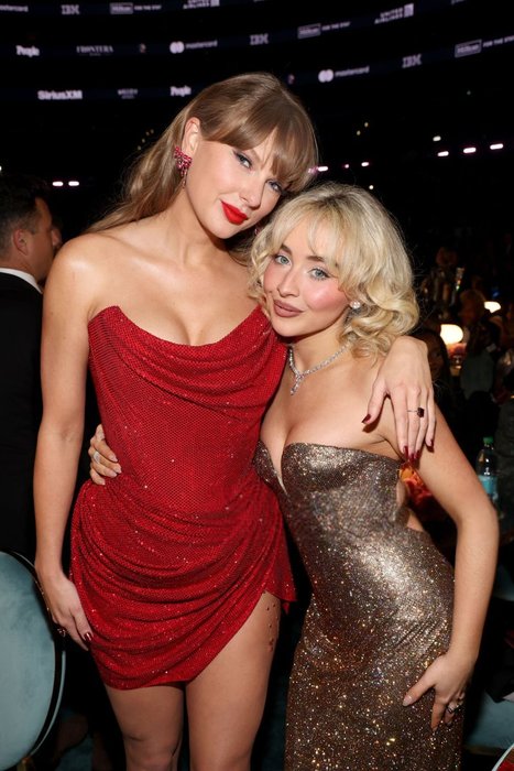 Thumbnail of www-x-com-taylorswiftbr-status-1886232084299059463-992cd152b9854952