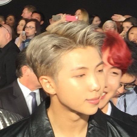 Thumbnail of www-x-com-vminkookfairies-status-1548278490792804355-9e5d2c66e2c94918