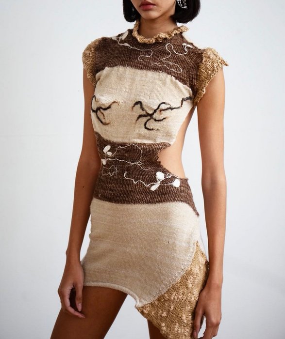 Thumbnail of www-x-com-badestoutfit-status-1866300460568617025-a288550e73c044aa