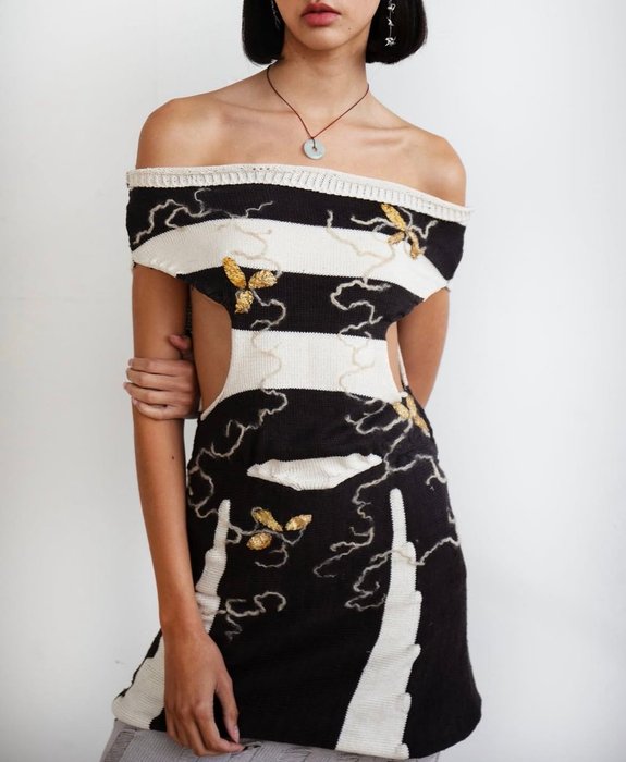 Thumbnail of www-x-com-badestoutfit-status-1866300460568617025-a288550e73c044aa