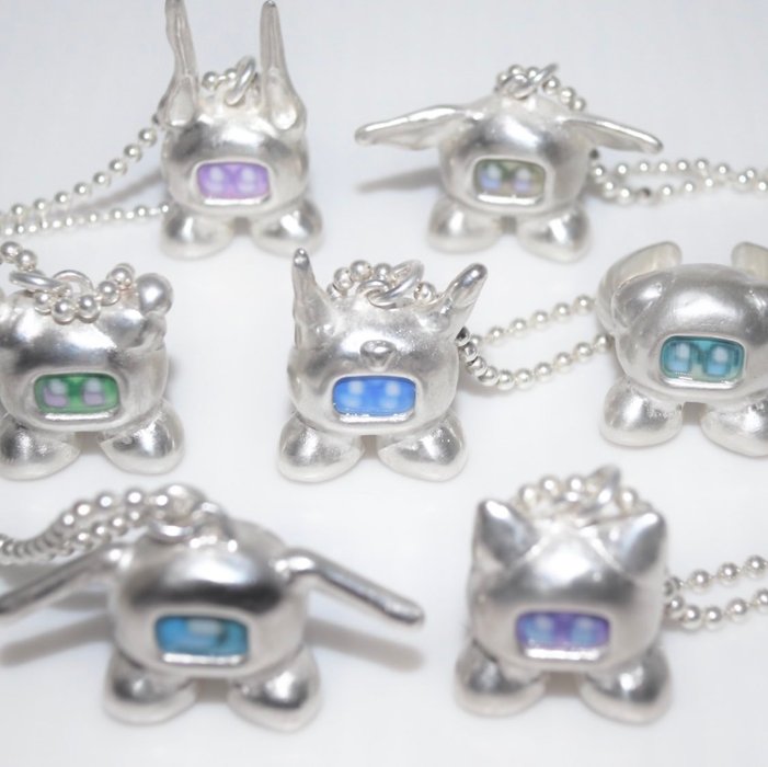 Thumbnail of www-x-com-ezojewels-status-1815619777131663540-a449ace3e4e94451