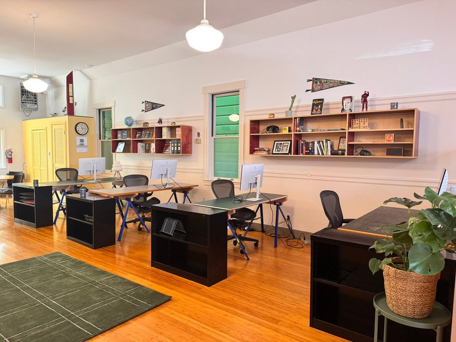 Thumbnail of www-x-com-federiconoemie-status-1924600285630234890-a492fa7253514b69