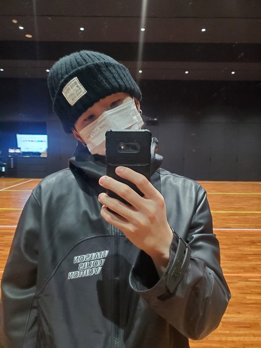 Thumbnail of www-x-com-bts-twt-status-1500061430107697154-a7546c8d61824604