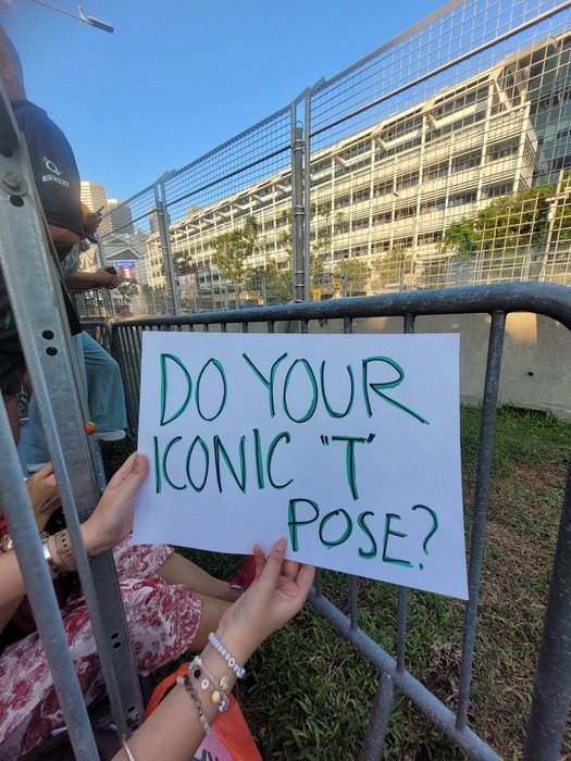 Thumbnail of www-x-com-fourlaren-status-1837798509065716120-af09827639d24a98