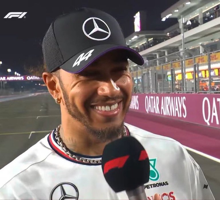 Thumbnail of www-x-com-fiagirly-status-1863226505356038617-b4f36940b41b4048