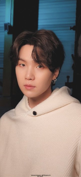 Thumbnail of www-x-com-btsbangtanlocks-status-1491474346438705155-b50024493a8b4f87