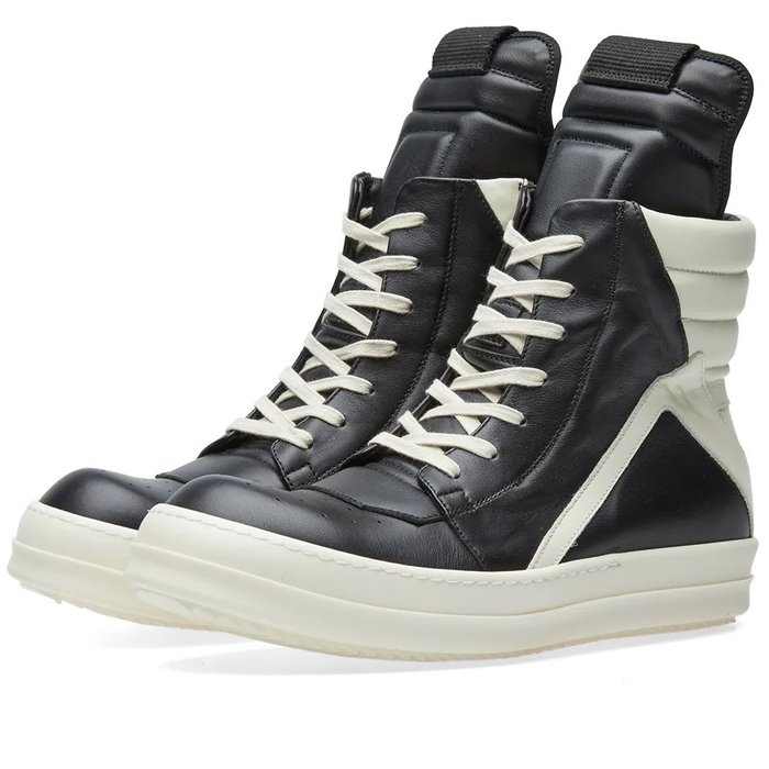 Thumbnail of www-x-com-fashionarchivea-status-1812052473793905101-bc8160eb83004377