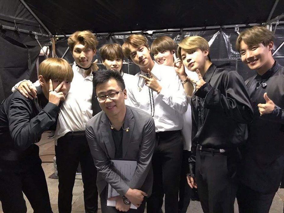 Thumbnail of www-x-com-vminiecats-status-1520821675486552064-beab39188cfe4153