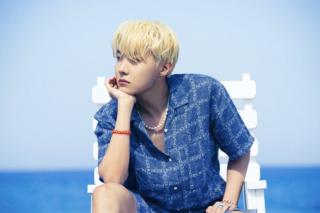 Thumbnail of www-x-com-bangbangtanesp-status-1416791464168853510-c1876ae385de43af